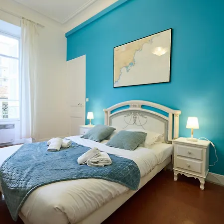 Apartment Centre Proche Carre D'or