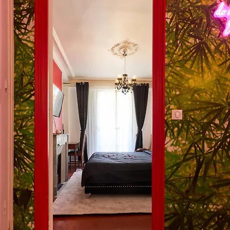 Apartment Centre Proche Carre D'or *